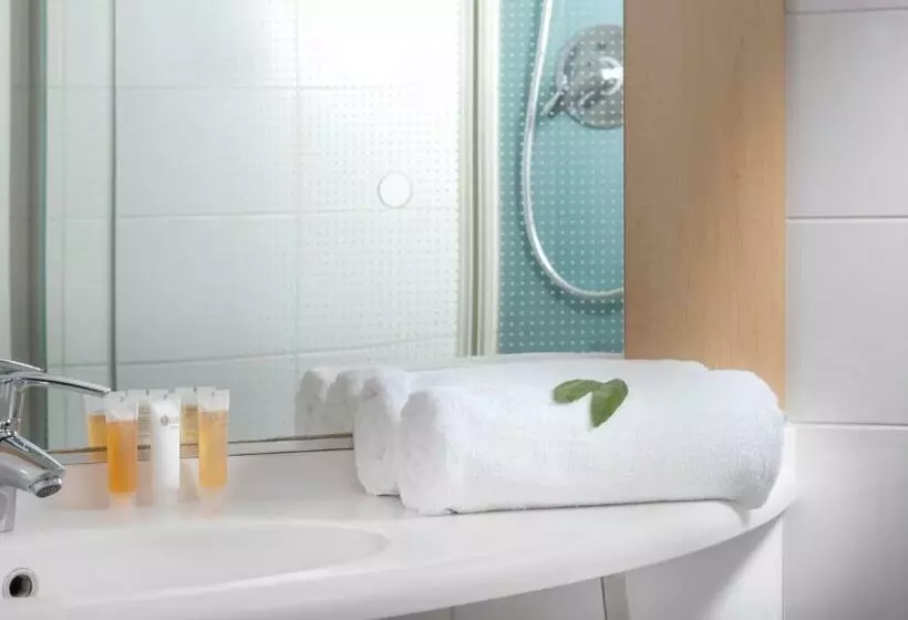 اتاق استاندارد, Comfort Hotel Olomouc Centre