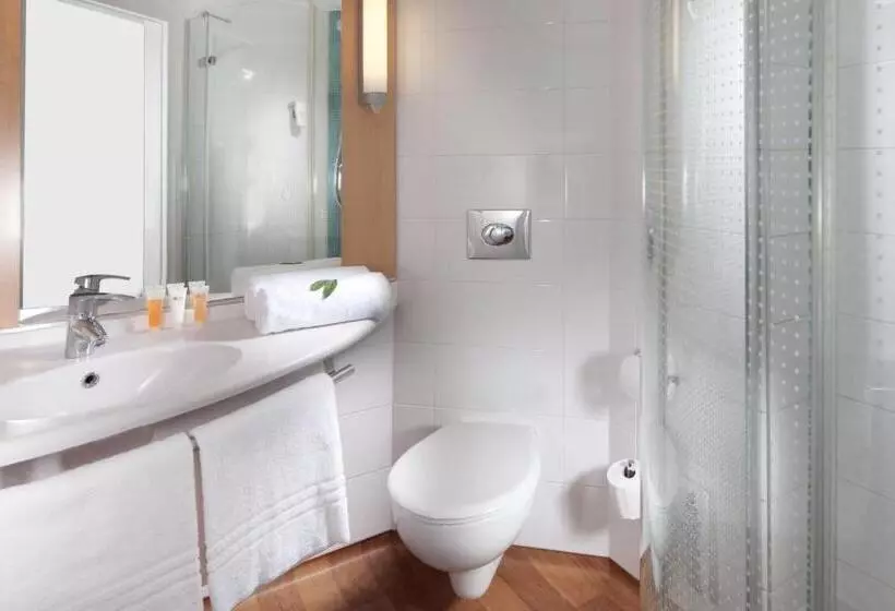 اتاق سوپریور, Comfort Hotel Olomouc Centre