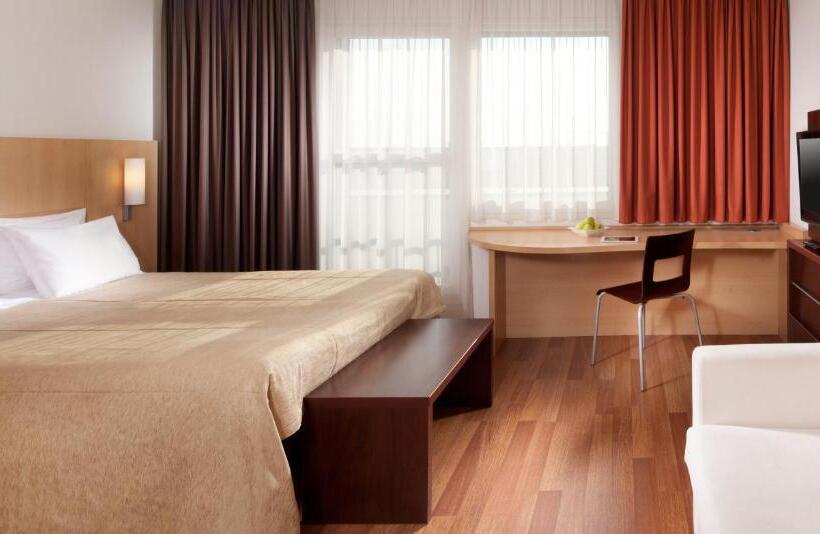 اتاق سوپریور, Comfort Hotel Olomouc Centre