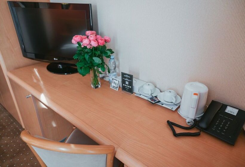 اتاق استاندارد, Alexandrovskiy