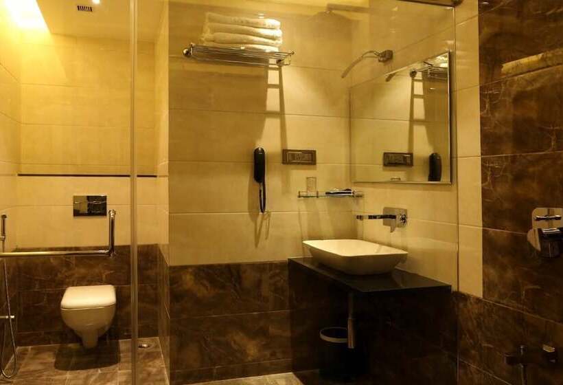 デラックスルーム, Atithi