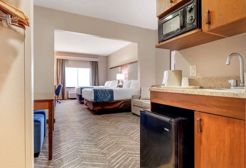 جناح, Comfort Inn & Suites Mountain Iron And Virginia