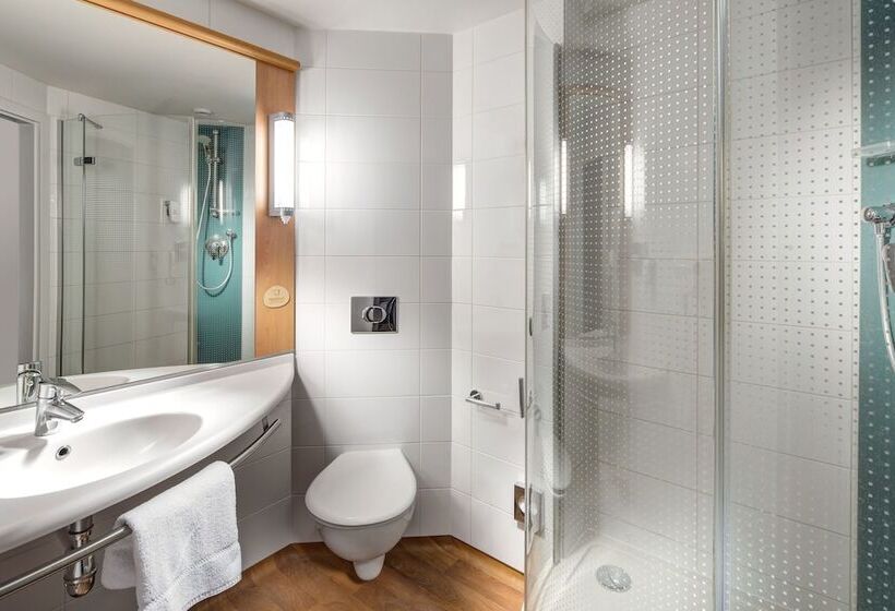اتاق استاندارد, Comfort Hotel Olomouc Centre