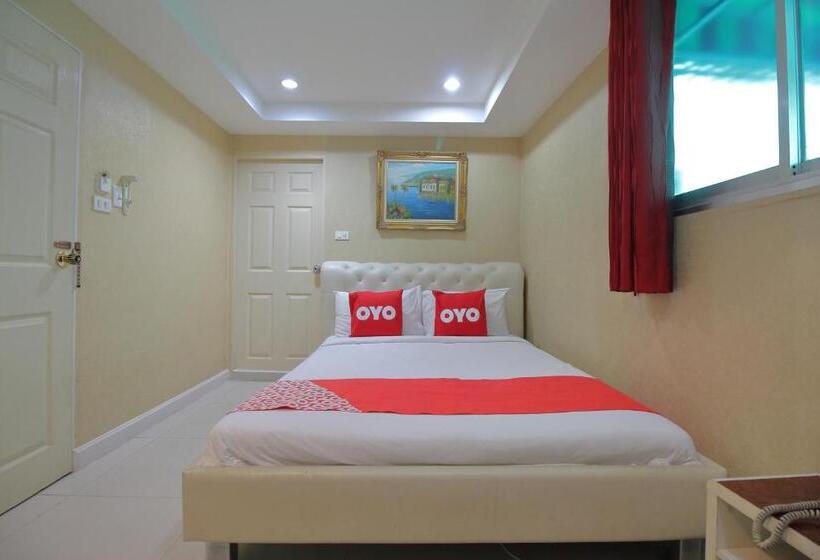 Quarto Estandar, Diamond Residence Silom