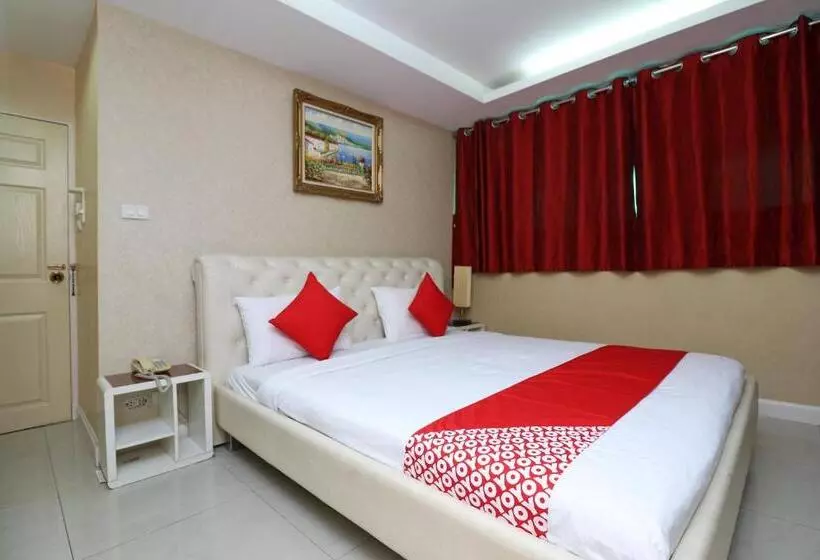 اتاق اکونومی, Diamond Residence Silom
