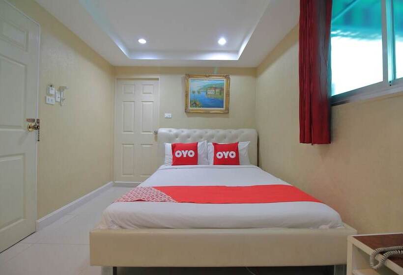 Quarto Estandar, Diamond Residence Silom