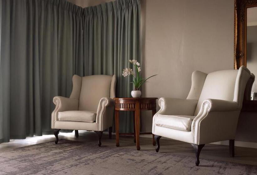 スイート, Diaz Hotel And Resort