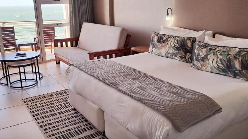 スタンダードトリプルルーム, Diaz Hotel And Resort