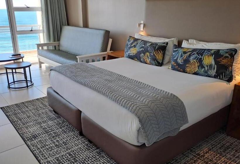 스탠다드 트리플 룸, Diaz Hotel And Resort