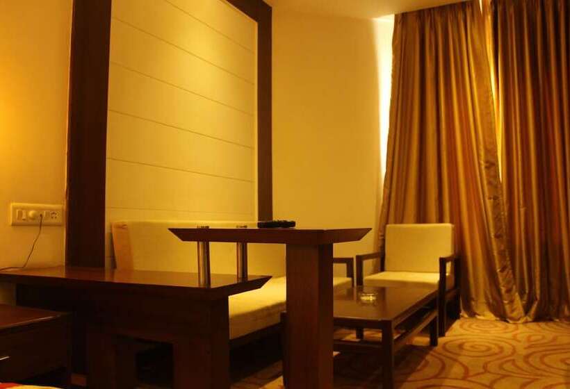 デラックスルーム, Gwalior Regency