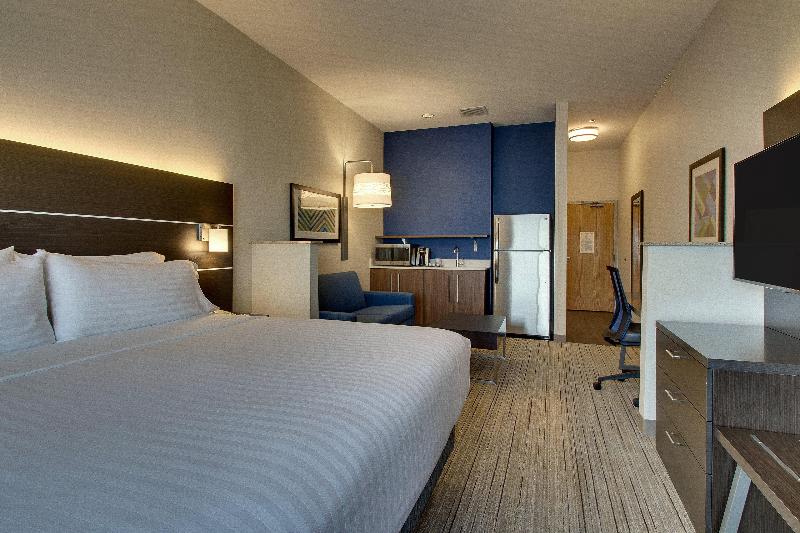 Стандартный Номер Кровать Кинг, Holiday Inn Express Hotel & Suites Morris, An Ihg