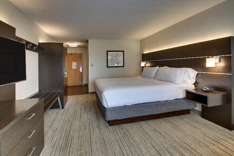 Стандартный Номер Кровать Кинг, Holiday Inn Express Hotel & Suites Morris, An Ihg