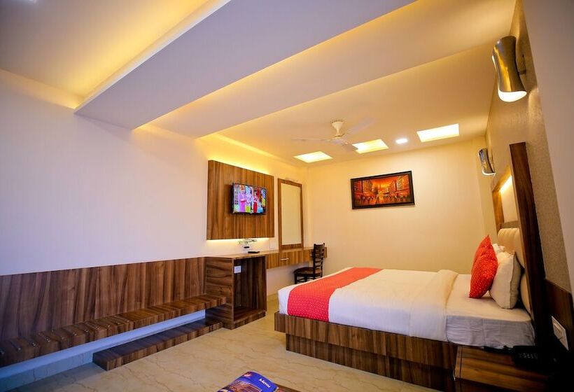 اتاق لوکس, Moti Palace