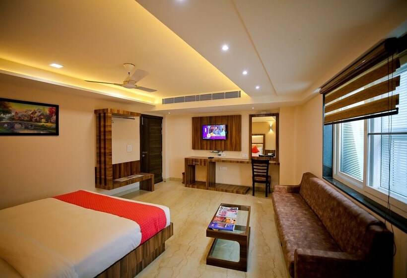 اتاق لوکس, Moti Palace