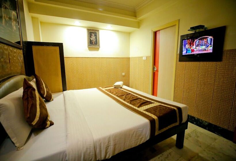 اتاق لوکس, Moti Palace