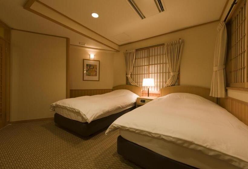 اتاق استاندارد با چشمانداز, Oike