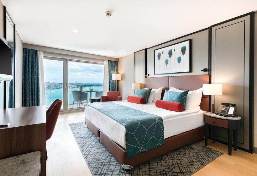 اتاق خانوادگی تودرتو, Opera Hotel Bosphorus