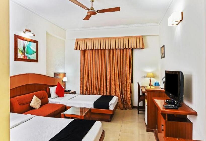 Номер Deluxe, Royal Empire