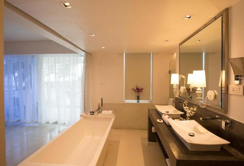 オーシャンビューデラックススイート, The Park Calangute Goa