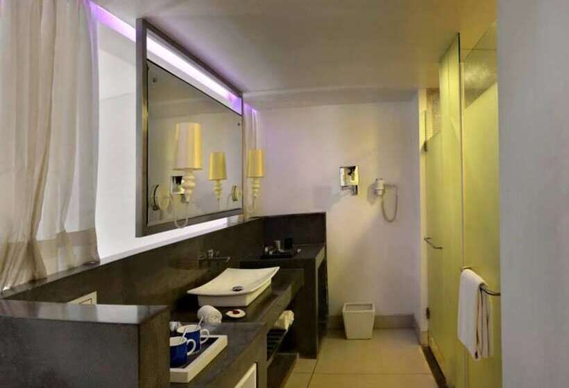 デラックスルーム, The Park Calangute Goa