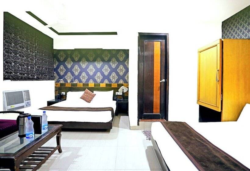 Familjerum, Staybook Hotel Aira