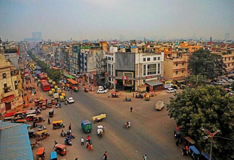 Deluxe Rum, Staybook Hotel Aira