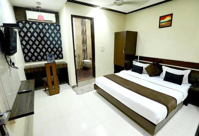 Deluxe Rum, Staybook Hotel Aira