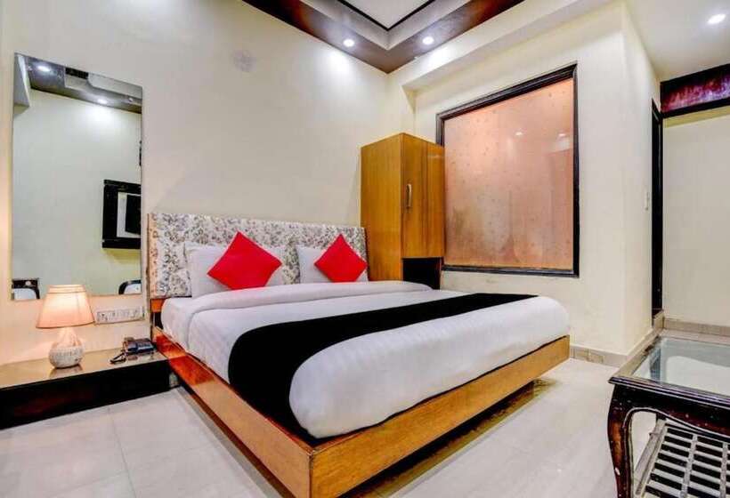 Deluxe Rum, Staybook Hotel Aira