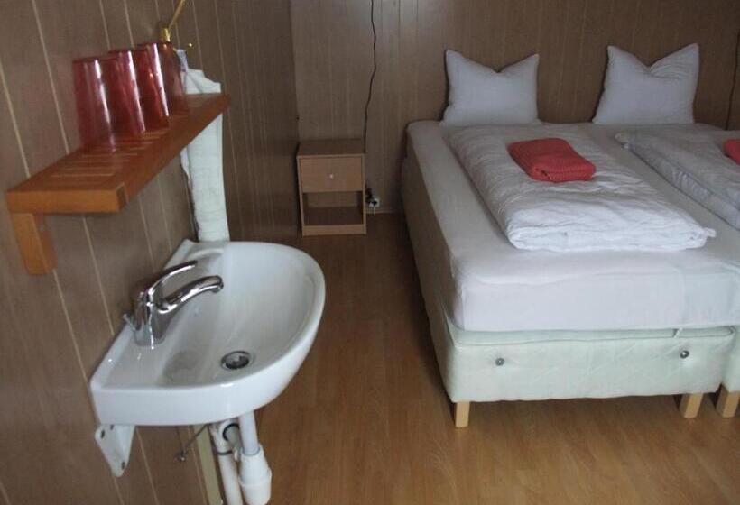 آپارتمان 1 خوابه با چشم‌انداز باغ, Neðra Vatnshorn