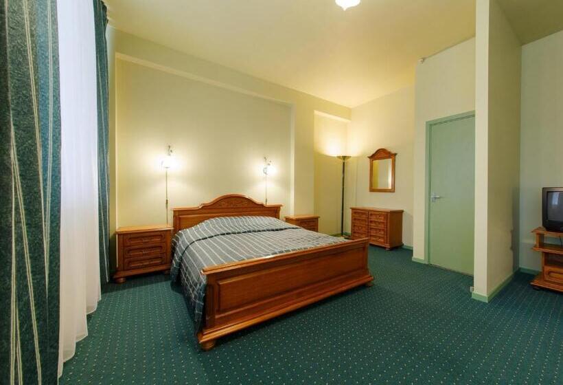 اتاق خانوادگی, Daina Jurmala Beach