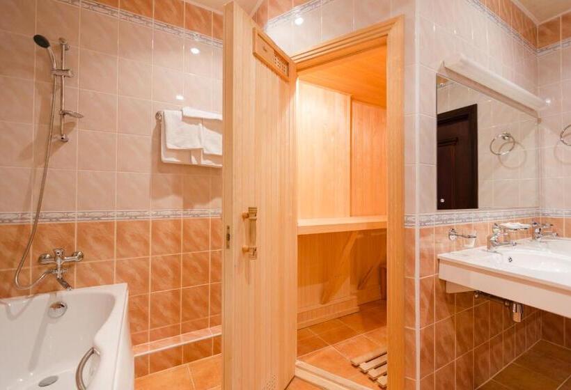 سوییت, Daina Jurmala Beach