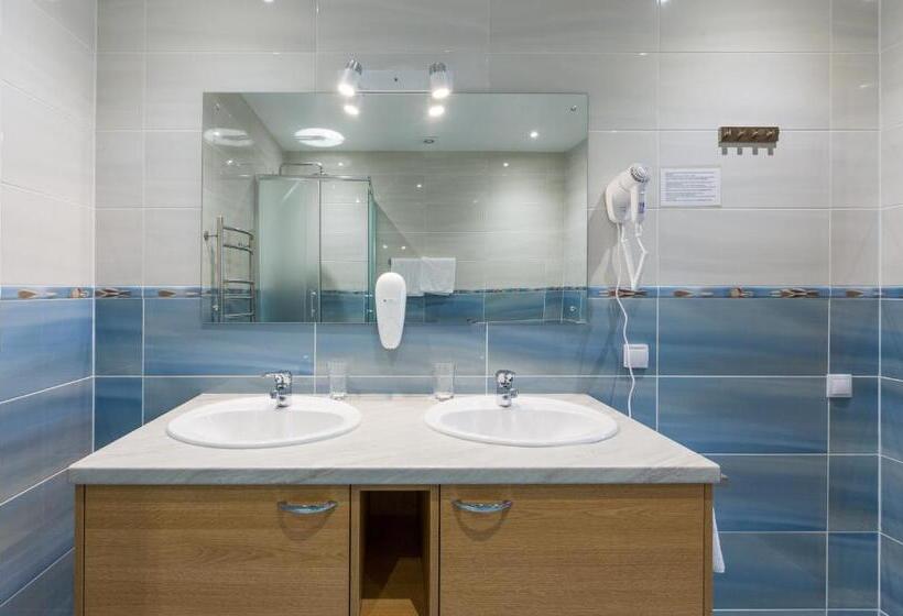 اتاق خانوادگی, Daina Jurmala Beach