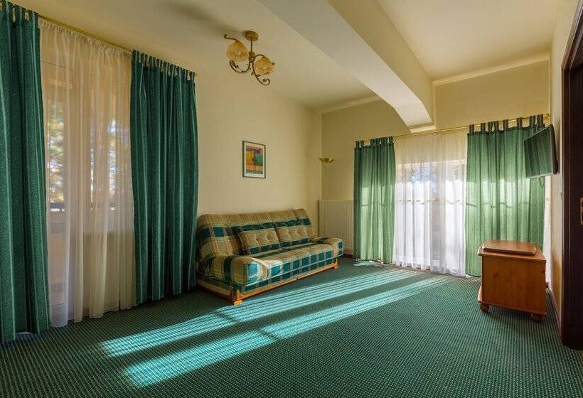 اتاق خانوادگی, Daina Jurmala Beach