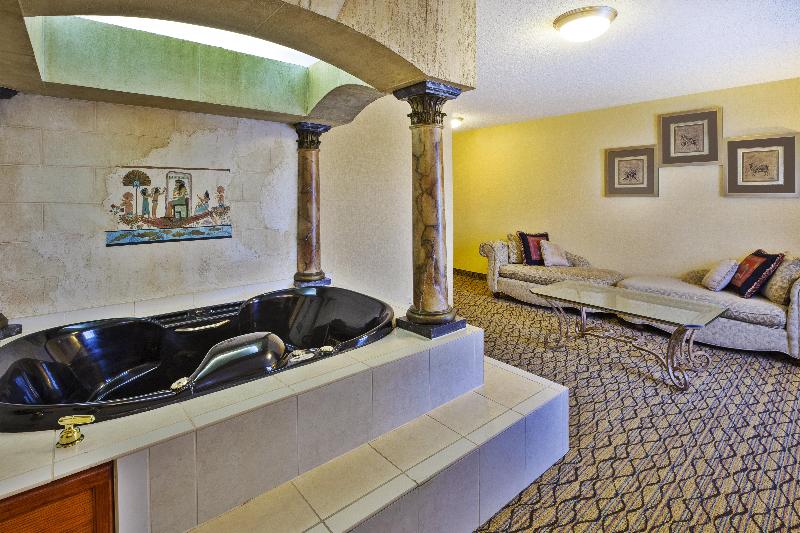 Стандартный Номер Кровать Кинг, Hilton Dalian