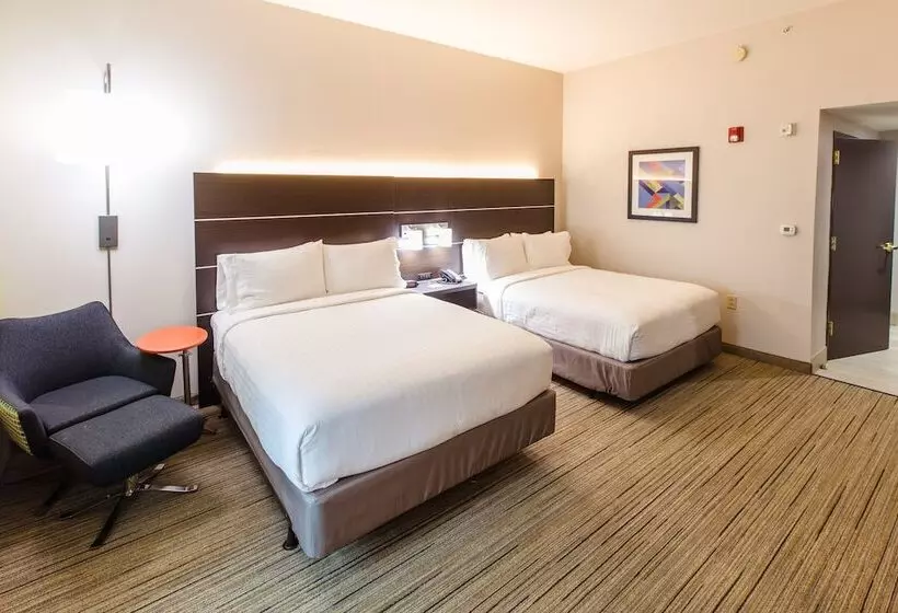 スイート, Holiday Inn Express Hotel & Suites Harriman, An Ihg