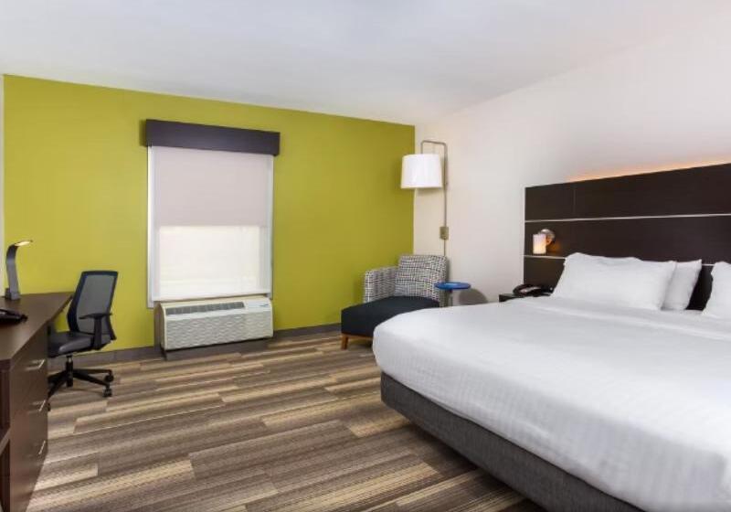 غرفة قياسية سرير كينج لذوى الإحتياجات الخاصة, Holiday Inn Express & Suites Morristown, An Ihg