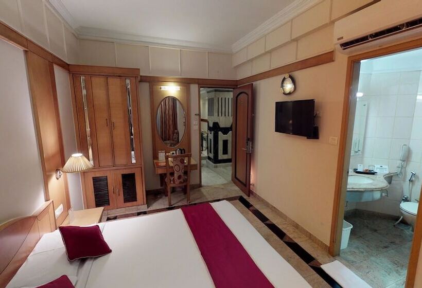 Chambre Supérieure, Pai Viceroy