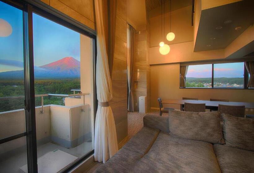 سوئیت با چشمانداز, Regina Kawaguchiko