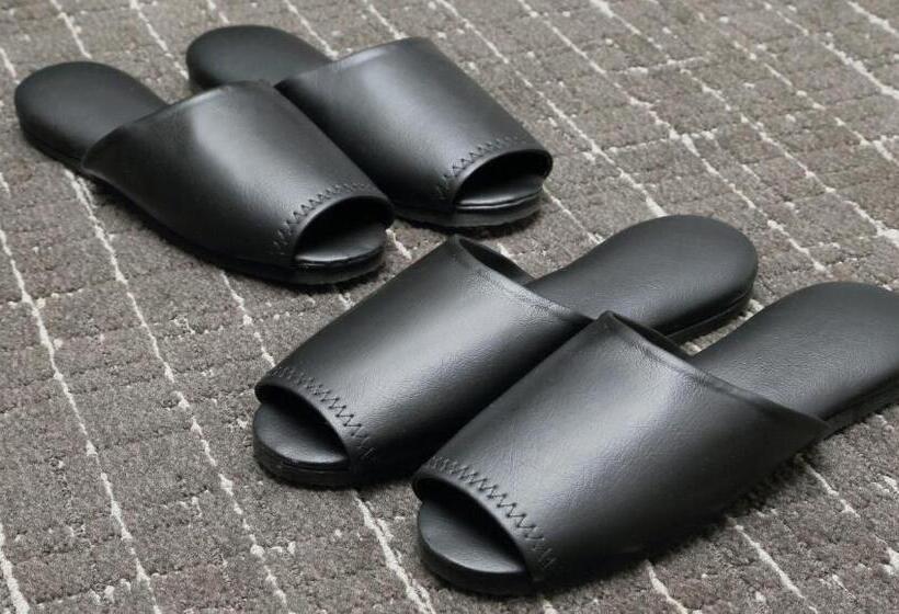 3-Bett-Standardzimmer, Sendai Washington