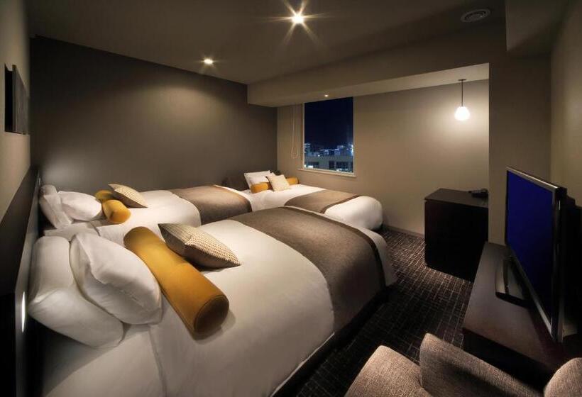 3-Bett-Standardzimmer, Sendai Washington