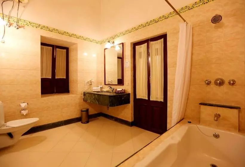 スイート, The Lallgarh Palace A Heritage