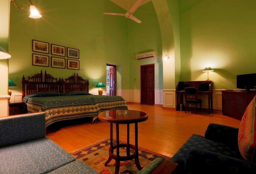 スイート, The Lallgarh Palace A Heritage