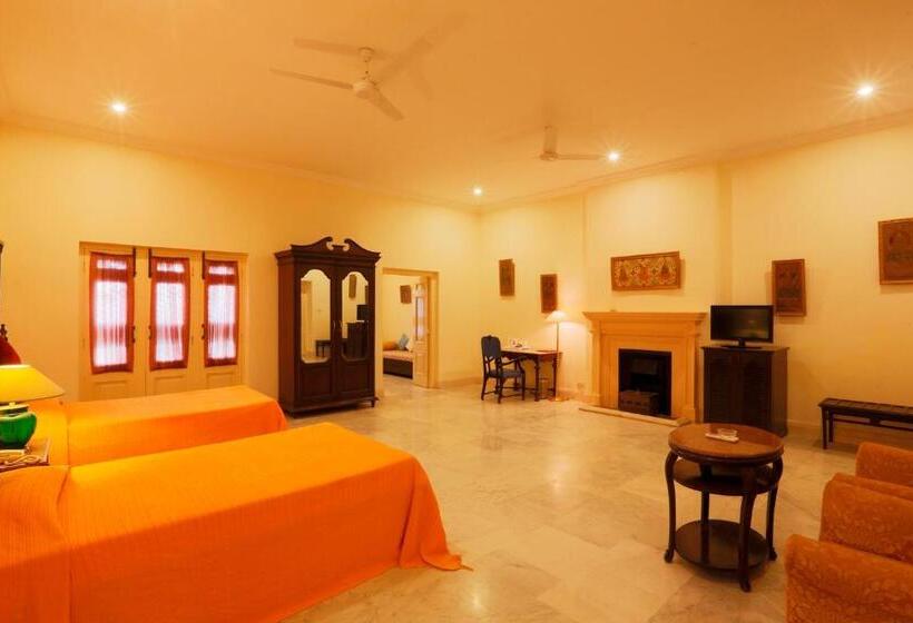 スイート, The Lallgarh Palace A Heritage