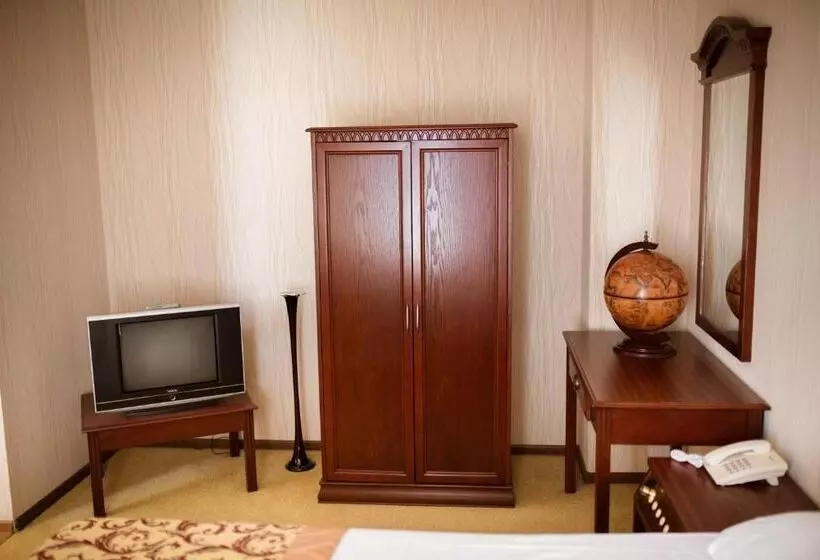 سوییت, Vila Muntenia