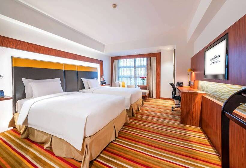 Номер Superior, Novotel Zhengzhou Convention Centre