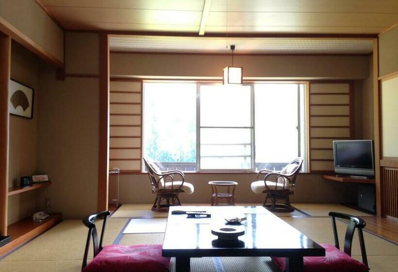 اتاق استاندارد, Nozawa Grand