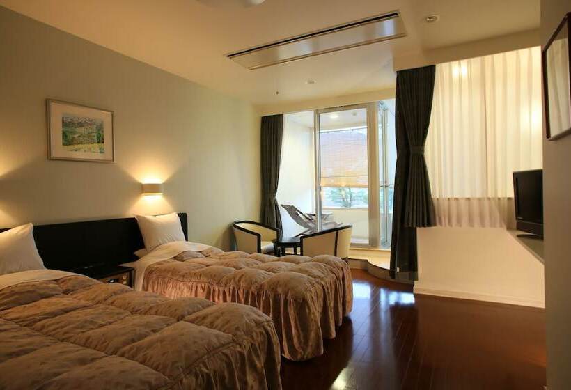 اتاق استاندارد, Nozawa Grand