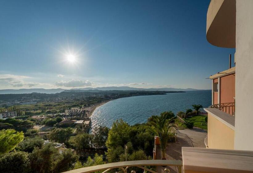 اتاق اساندارد با چشم‌انداز جانبی به دریا, Balcony Boutique