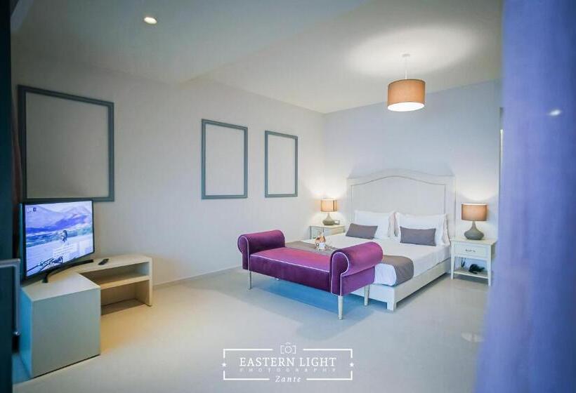 سوییت با چشم‌انداز پانوراما, Balcony Boutique