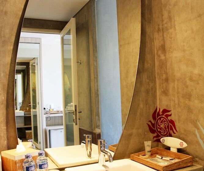 غرفة قياسية ثلاثية, Bliss Surfer Hotel By Tritama Hospitality